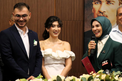 Bakan Göktaş nikah şahidi oldu