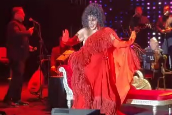 'Diva' Bursa'da sahne aldı
