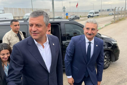 YENİ Parti Lideri Özel, Bozbey’i cezaevinde ziyaret etti