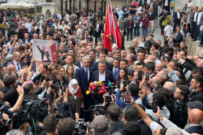 YENİ Parti Lideri Özel: Milletin koyduğu ismi değiştirtmeyiz