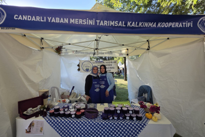 Candarlı Kadınlarından Bursa Gastronomi Festivali’nde Yaban Mersini Rüzgârı