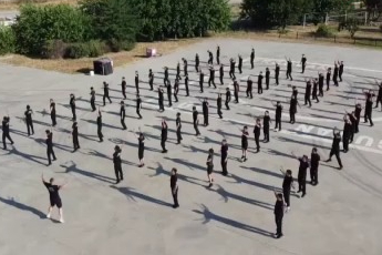 Bursa'da itfaiyeci adaylarının zorlu eğitimi