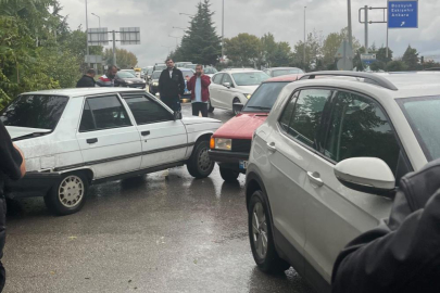 Bursa'da zincirleme kaza: 2 yaralı