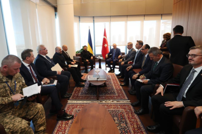Cumhurbaşkanı Erdoğan, Ukrayna Başbakanı Zelenskiy'i kabul etti