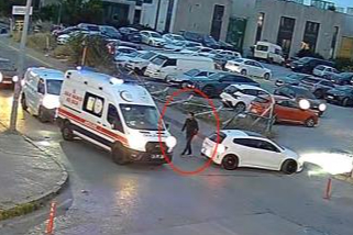 Ambulansa yol vermedi, şoföre diklendi: 466 bin TL ceza yedi