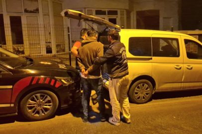 Arkadaşını bıçaklayıp 112'yi aradı
