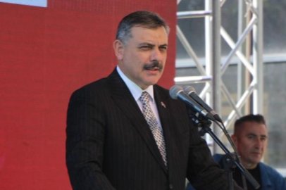 Bakan Çiftçi: Suriyeli kardeşlerimizi kendimizden ayrı görmedik