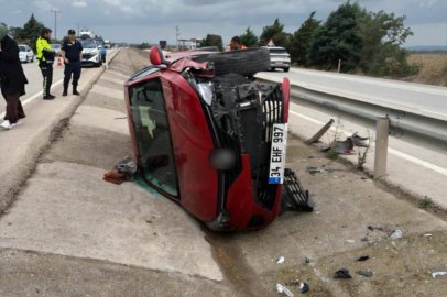 Bursa'da kanala uçan otomobilin sürücüsü yaralandı