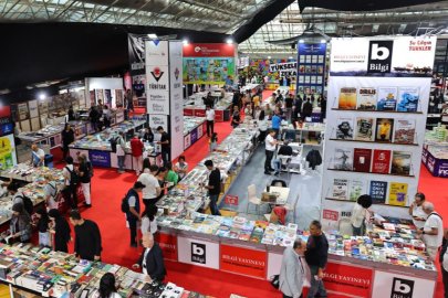 16. Antalya Kitap Fuarı kapılarını açtı