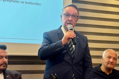 Bursa'da küresel ekonomi ve Türkiye’nin geleceği ele alındı