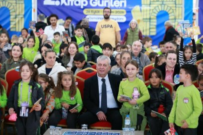 Osmangazi’de Okurlar Yazarlarla buluşmaya devam ediyor