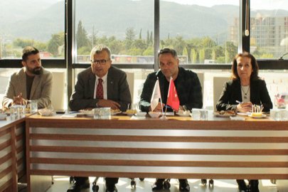 İnşaat mühendislerinin sorunları Bursa’da masaya yatırıldı