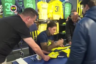 Ederson sarı-lacivertli taraftarla buluştu