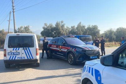 Önce boşandığı eşini, sonra kendini vurdu