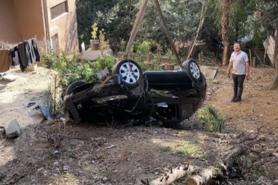 Binanın bahçesine uçan otomobilin sürücüsü yaralandı