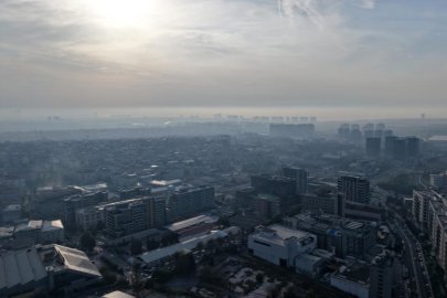 İstanbul'u gri örtü kapladı