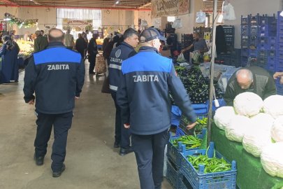 Gemlik'te zabıtadan pazar yerlerinde sıkı denetim