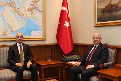 Bakan Güler, Bakan Uraloğlu ile görüştü
