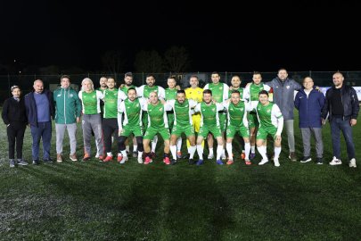GemliK'te şampiyon Yeniköy Bursaspor