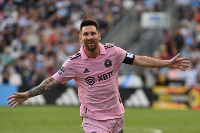 Messi'yi takım arkadaşları bile durduramadı