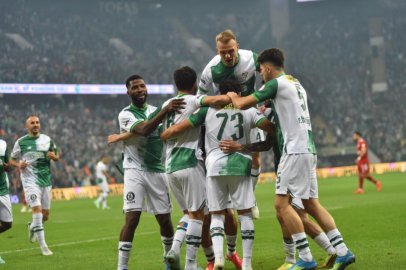Timsah evinde kazandı: 2-0