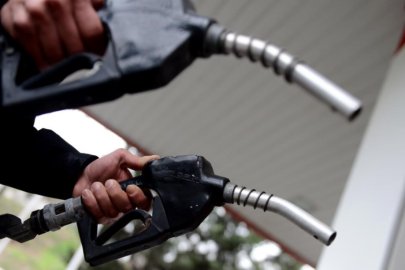 Benzine 4 lira 30 kuruş indirim!