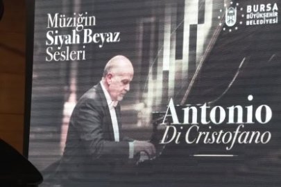 Ünlü piyanist Bursa'da müzikseverlerle buluştu