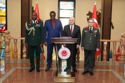 Bakan Güler, Gambiyalı mevkidaşı Joof’u karşıladı