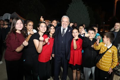 Başkan Özdemir Akçalar’da vatandaşla buluştu