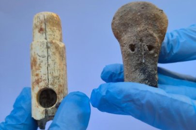 Troya'da 160 yılı aşkın kazı tarihinin ilk müzik aleti bulundu