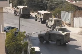 İsrail, El Halil'i ablukaya aldı