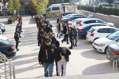 Fuhuş operasyonunda 18 şüpheli tutuklandı