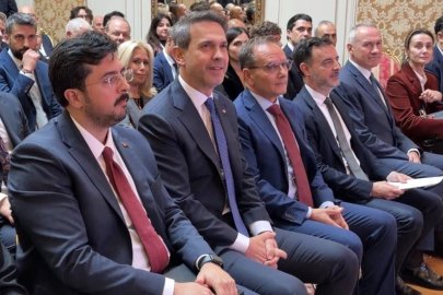 Bakan Bayraktar 2053 yılını işaret etti