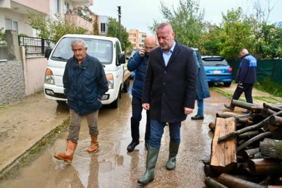 Karacabey'de şiddetli yağış sonrası ekipler seferber oldu