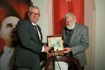 Yahya Kemal'in dünyası Bursa'da konuşuldu