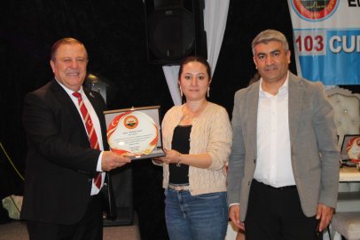 TÜED'den YeniDönem’e teşekkür plaketi