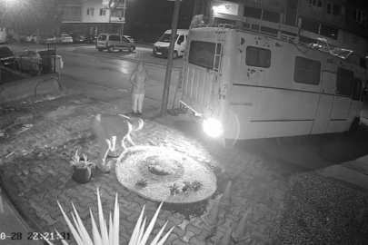 Bursa'da inanılmaz kiracı-mülk sahibi gerilimi kamerada