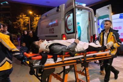 İnegöl’de otomobille motosiklet çarpıştı: 2 kardeş yaralandı
