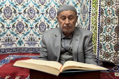 87 yaşında kendi çabasıyla hafız oldu