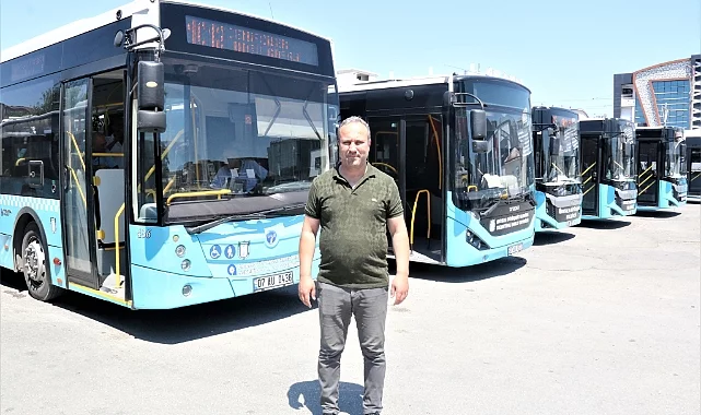 Antalya’da turizm sezonu açıldı, toplu taşıma araçları şoförsüz kaldı