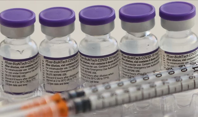 BioNTech/Pfizer'dan Omicron açıklaması: Özel aşı için denemelere başladık