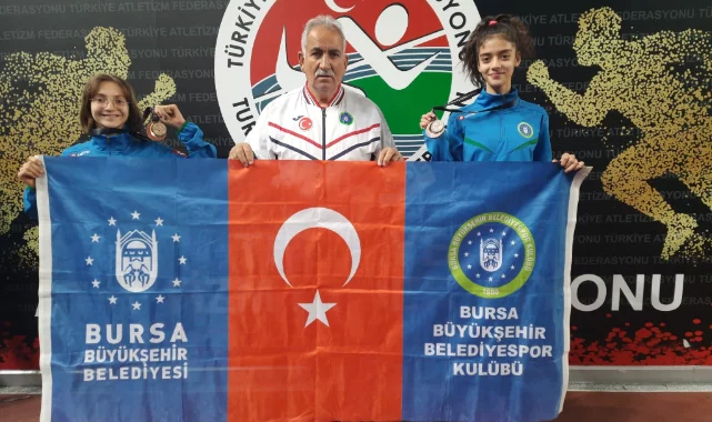 Bursa Büyükşehir Belediyesporlu atletler, 3 birincilikle döndü
