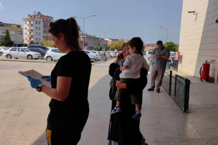 Bursa’da çivi yutan çocuk hastaneye kaldırıldı