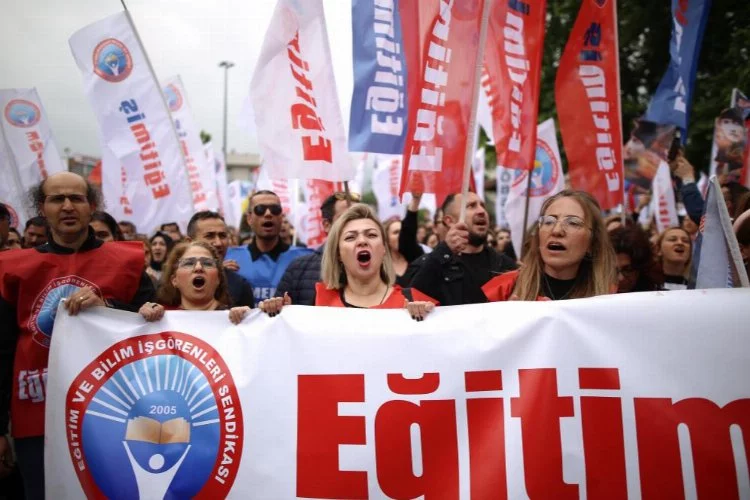 Bursa'da 7 eğitim sendikası tek yürek: "Artık yeter"