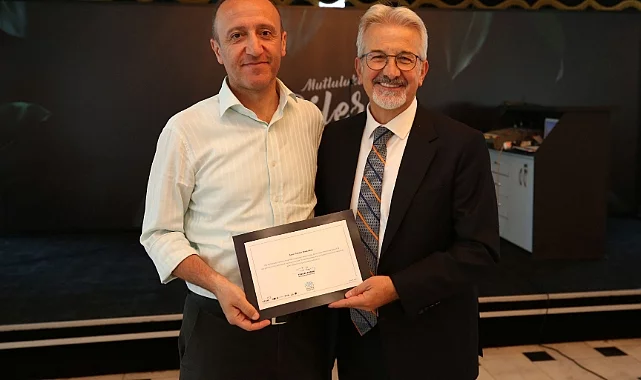 Bursa'da Başkan Erdem'den personellere teşekkür