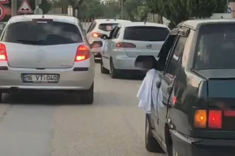 Bursa’da trafiği tehlikeye düşüren düğün konvoyu