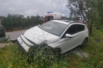 Bursa'da düğün konvoyunda kaza: 3 yaralı
