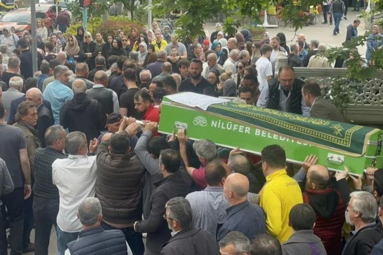 Bursa'da genç antrenör gözyaşları içinde toprağa verildi