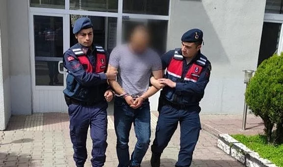 Bursa'da 'Jandarma' olduğunu söyleyerek dolandıran şüpheli yakalandı  