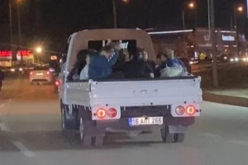 Bursa'da tehlikeli yolculuk kamerada